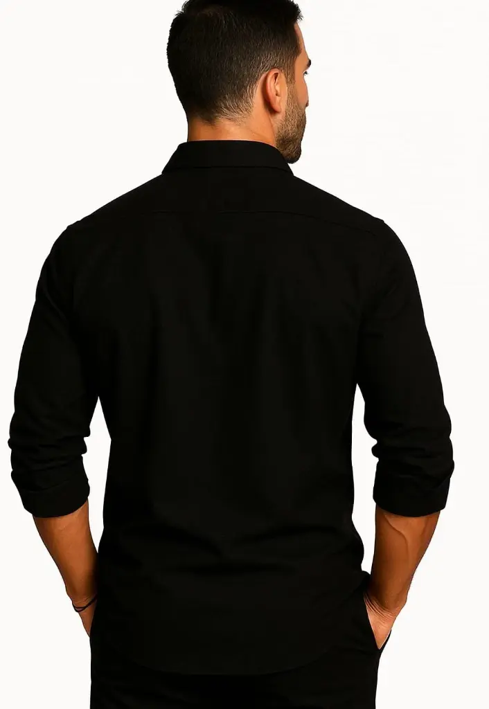 black shirt back.webp